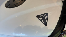 Triumph Speed TRIPLE 1200 RR (21MY)